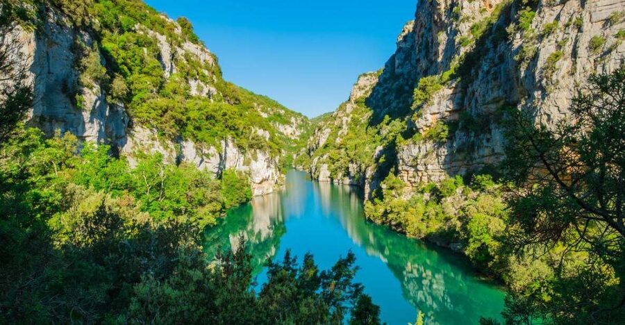 Nice: The Gorges du Verdon and Ste Croix Lake Full-Day Tour - Entering The Gorges du Verdon, France’s Grand Canyon Feel