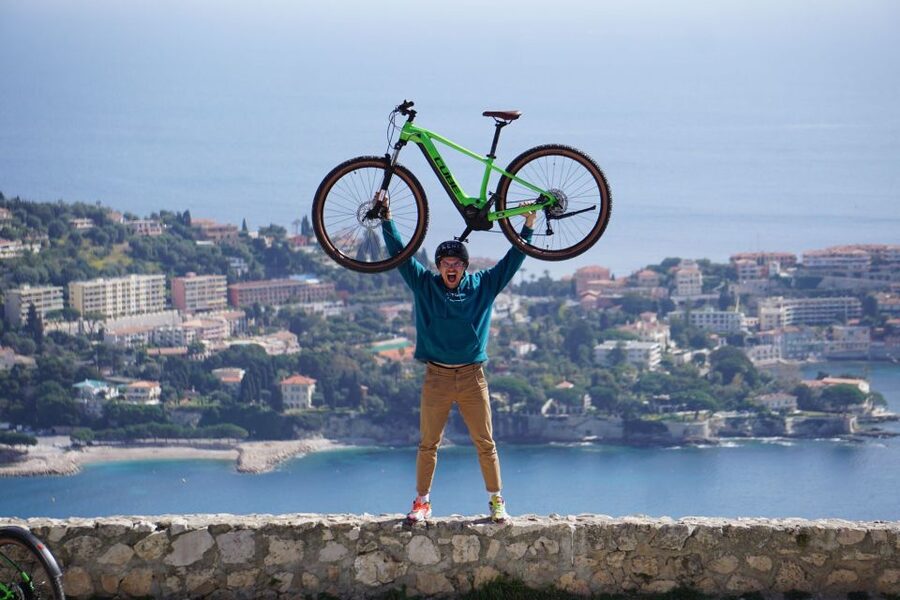 Nice: Villefranche Guided Electric Bike Tour - Nice Harbour and La Réserve de Nice, feel the coast shift