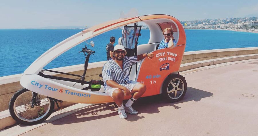 Nice : Visite privé 1H en Vélotaxi avec un guide local. - Where You Start in Nice: Pickup Points That Save Time