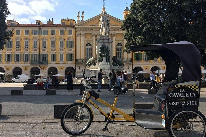 Original Nice city tour ( pedicab-vélo taxi) - Hotel pickup and the meeting point that keeps things easy