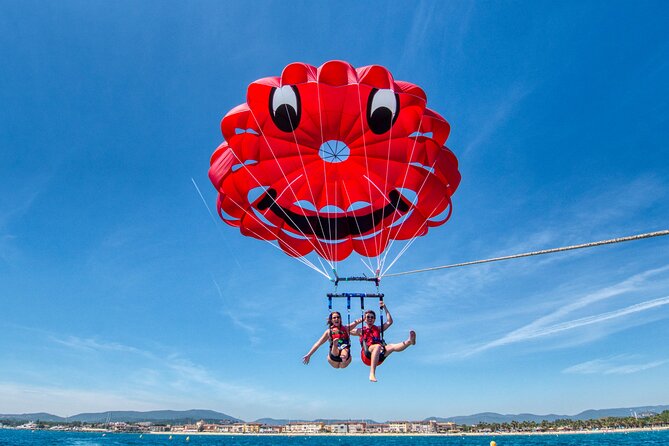 Parasailing flight two people, in Mandelieu-Cannes - The “small group” angle, and how it changes your day