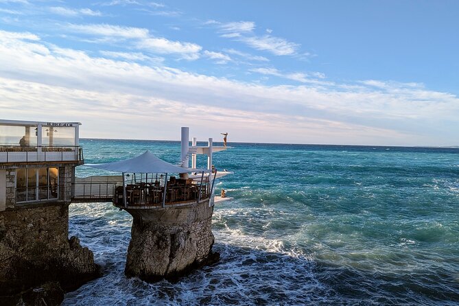 Private Day Trip Italian Riviera - Stop Three in Menton, Lemon City Old Town and Colorful Corners