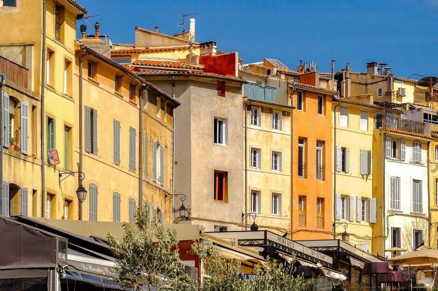 Private Day Trip to Provence and Lavender Fields - Lunch timing, comfort, and the car ride reality