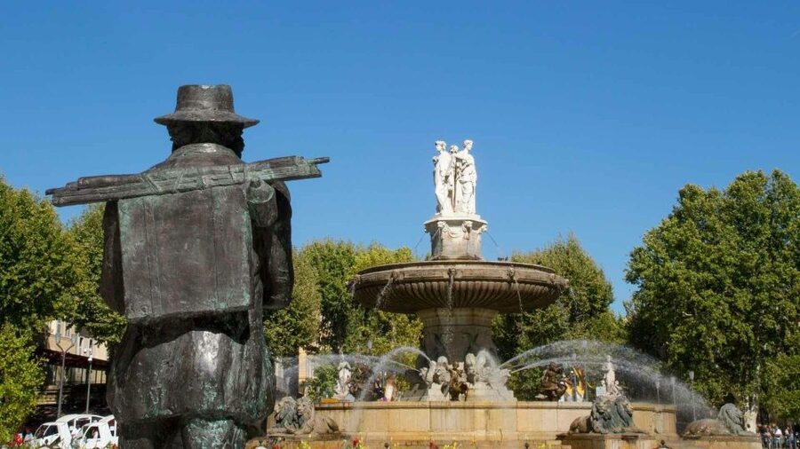 Private Day Trip to Provence and Lavender Fields - Sainte-Maximin and the Basilica Sainte-Marie-Madeleine relics