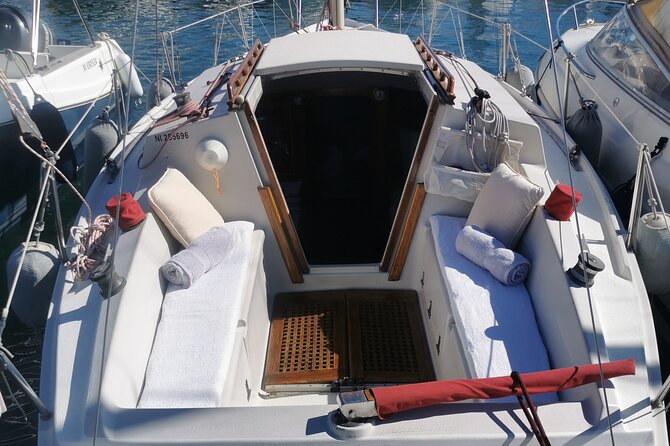 Private sailing excursion & Provencal picnic - Who should book this Cannes sail and Provencal picnic?