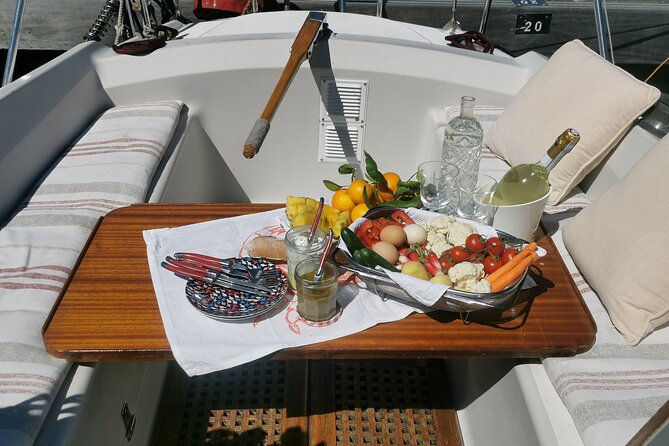 Private sailing excursion & Provencal picnic - Ile Sainte-Marguerite: snorkeling time, an eco-museum stop, and a picnic that follows the day