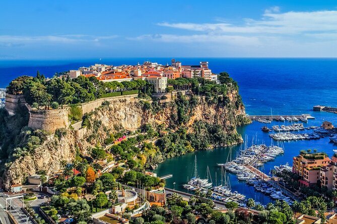 PRIVATE TOUR: departure of cruises: Eze, Monaco, Monte Carlo - Villefranche-sur-Mer: a calmer bay break (coffee included)