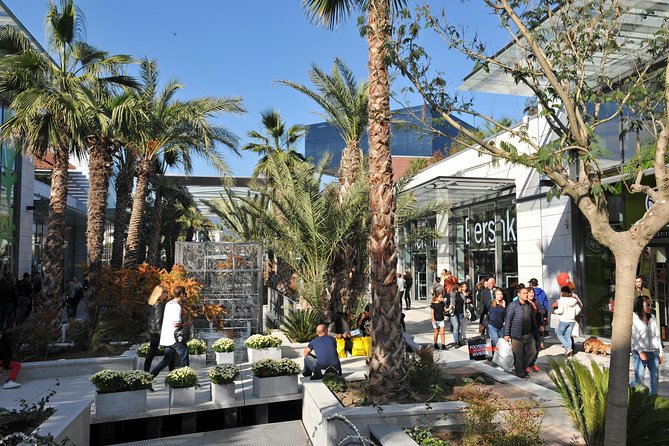 Private tour French Riviera Shopping & Lunch in St Paul de Vence - Price and Value: What $856.63 per Group Really Buys You