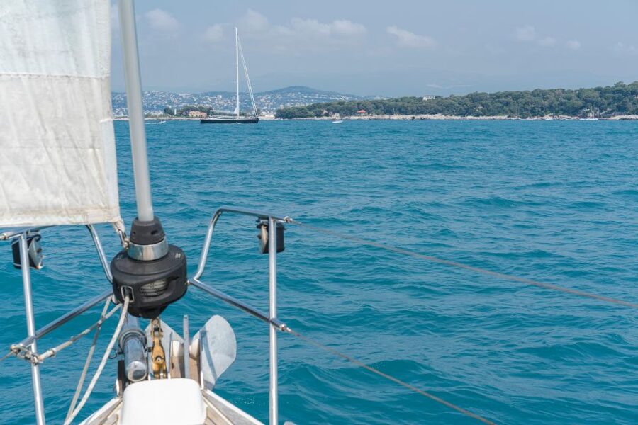 Private tour on a sailboat - Swim and paddle - Antibes Cape - FAQ