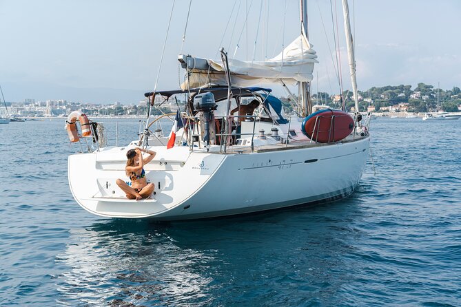 Private tour on a sailboat Swim and stand up paddle Antibes cape - Key things to know before you go