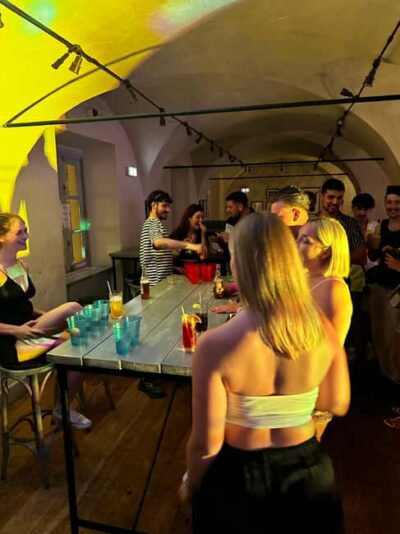 Pub Crawl Nice: Free Shots,Best Bar, Secret Surprise with us