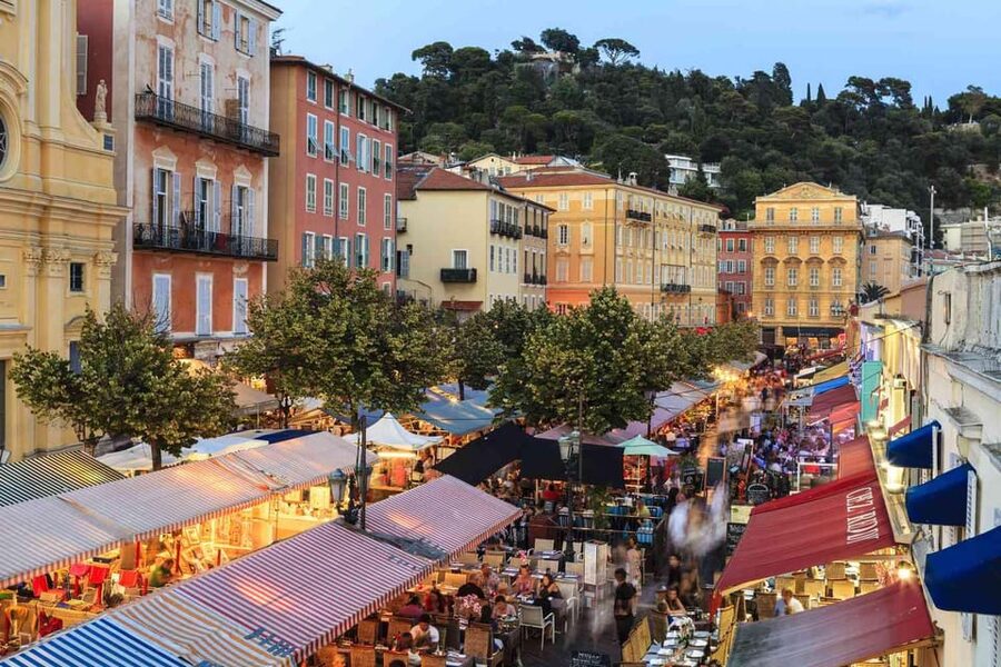Secret Food Tour: Nice - Walking the market: collecting local products with your guide