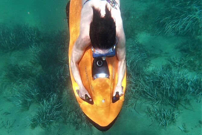 Session of 30 minutes of Unique Sensations in Underwater Scooter - Speed, depth, and the “how far will I go” question