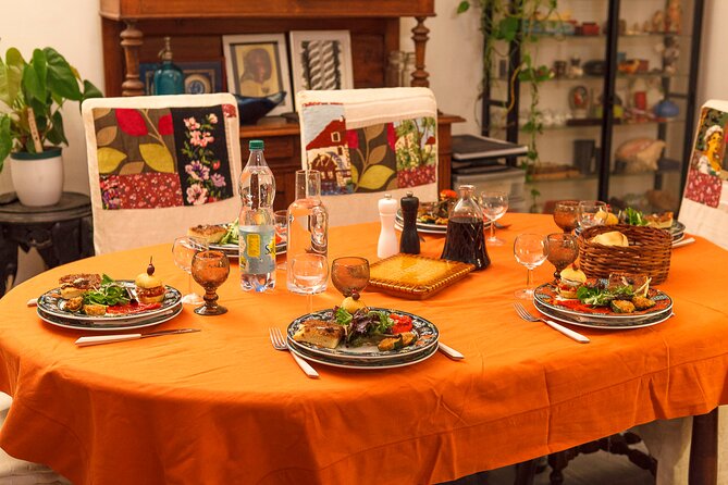 share a traditional meal with licauw - Who Should Book This Nice Niçoise Lunch