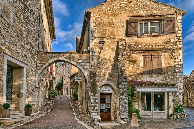 SharedTour to Discover the Pearls of the French Riviera Full Day - Why This Riviera Day Plan Feels Different Than a Typical Bus Tour