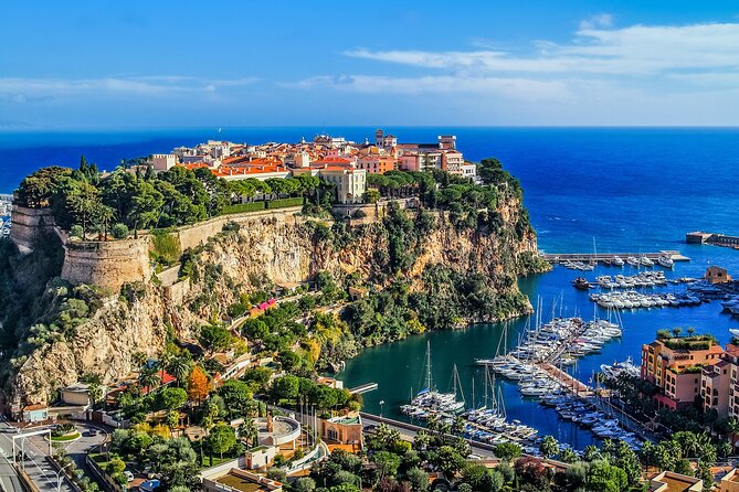 Shore excursion to Eze, Monaco & Monte-Carlo from Cannes - From Cannes to Villefranche-sur-Mer: the Bay of Millionaires view stop