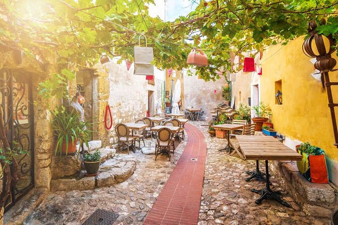 Shore excursion to Nice Eze Monaco Monte Carlo from Villefranche - Guides make or break the experience on this route