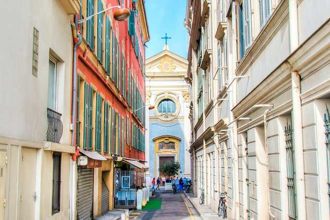 Small-Group Nice Walking Tour of the Old Town with a Local Guide - Place Rossetti and the Cathedral area: center of gravity plus an easy food break