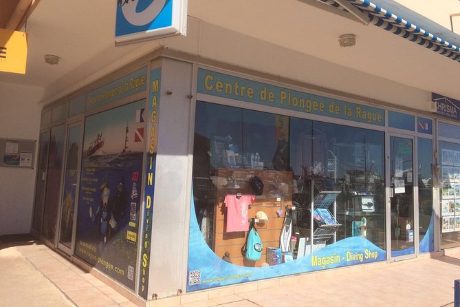 Snorkeling - By boat on site in the Bay of Cannes or Estérel - Should you book this Cannes boat snorkeling trip?