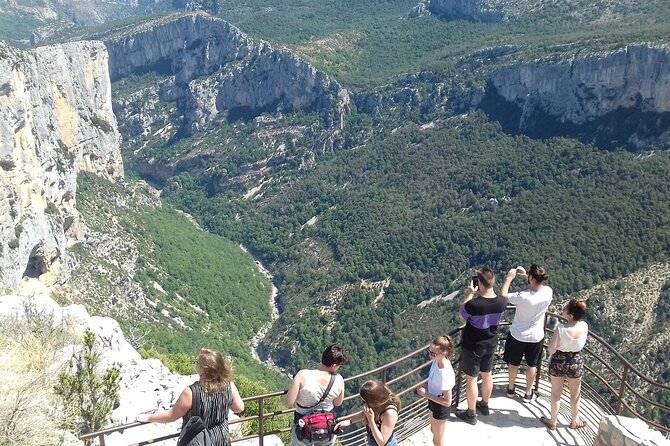 The Grand Canyon of Europe and Its Lavender Fields Small group - Moustiers-Sainte-Marie for medieval streets and ceramic craft