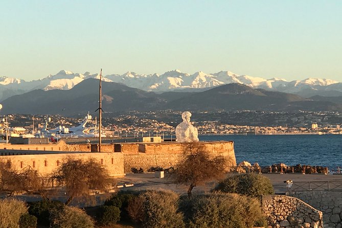 The Highlights of the Côte d'Azur with Tour Company recommended by Rick Steves - How the Day Flows: Start Time, Pickup, and the Pace You Control