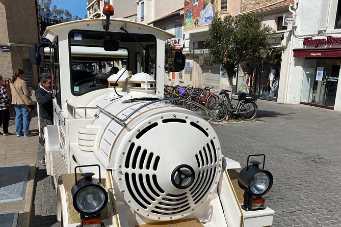 The Little Train of Antibes Juan-les-Pins - Where to meet: 2 Rue Lacan, Antibes