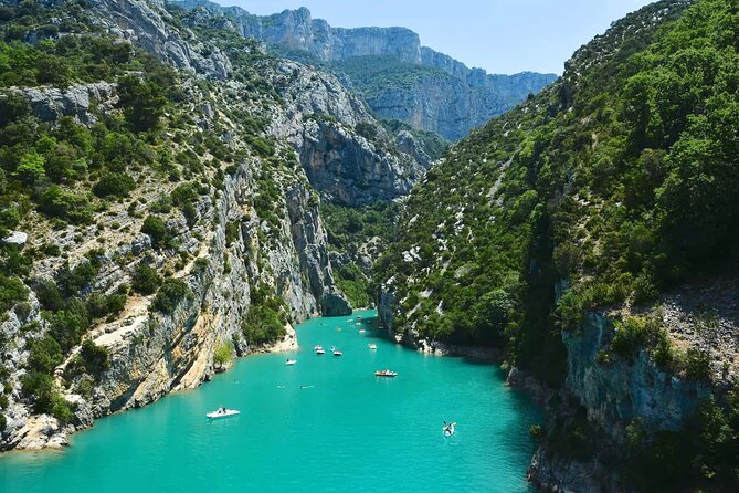 Verdon Gorge: The Grand canyon of Europe, Lake and Lavender - Sainte-Croix-du-Verdon photo stop and Lake Sainte-Croix time