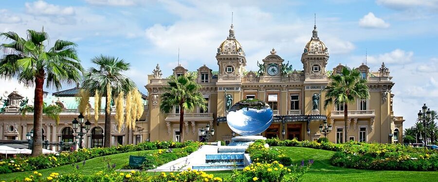 Ville Franche: Private 5-Hour Sightseeing Tour - Monaco Old Town: palace, cathedral, and the 11:50 guard change