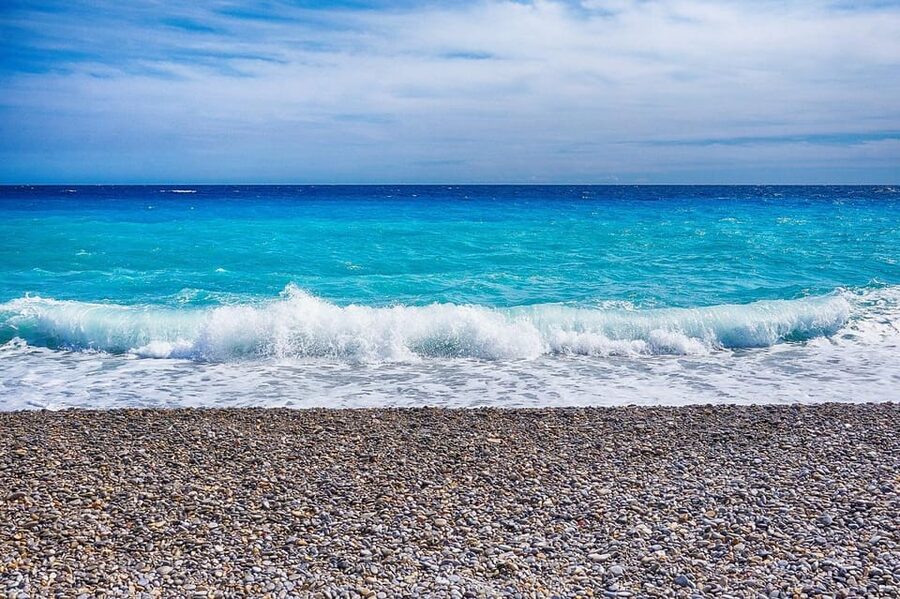 Visit Saint Paul de Vence, Antibes, and Cannes: 7-Hour Tour - Cannes Red Carpet Walks and Lunch That Fits Real Life
