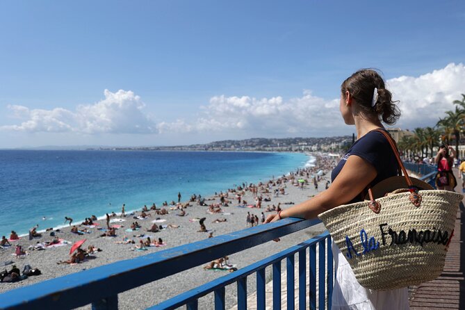 Walking & Driving morning tour of Nice - From Nice Cote d’Azur to the port: the best photo stops first