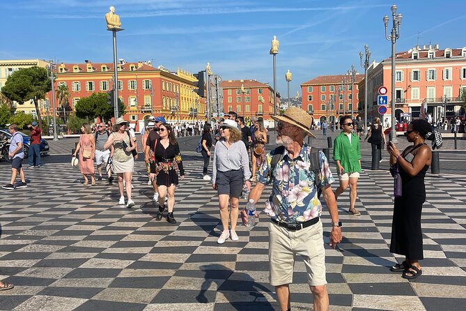 Walking tour of Nice, the old town & the Coline du Château - FAQ