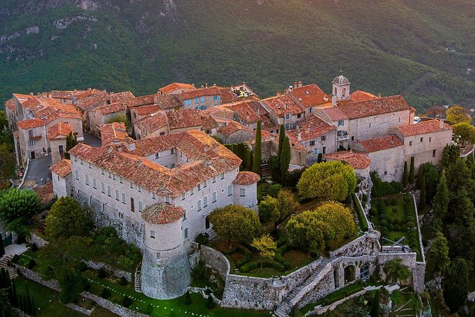 West Coast and Countryside shared & Guided tour from Nice - Price and value for a 9-hour Riviera day