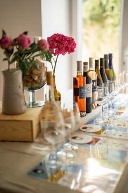 Wine Tasting: Tour de France in City Center of Nice - The 2-Hour Flow: What Happens Once You Sit Down